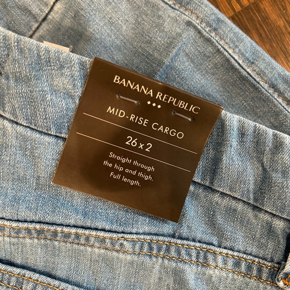 NWT Banana Republic Factory Mid Rise Cargo Jeans Size 26 (2) - Picture 4 of 5